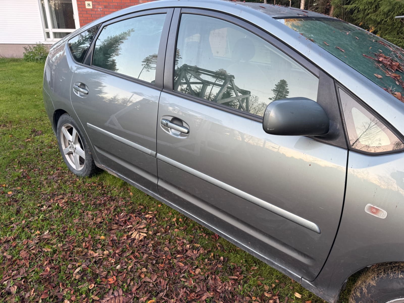 Toyota Prius, kuva 2